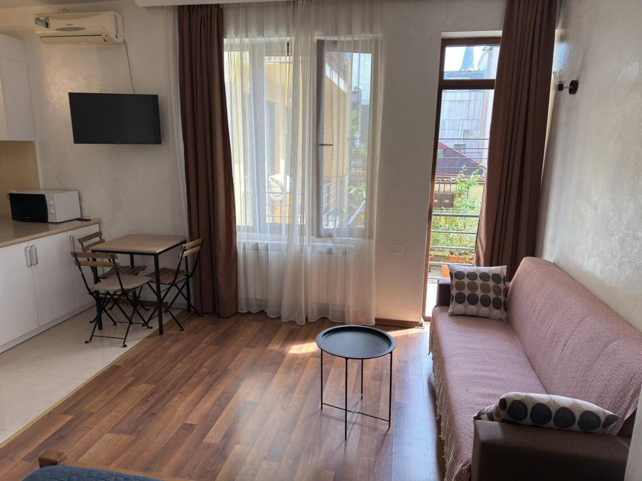 Tavdadebuli Apartment Batumi Exterior foto